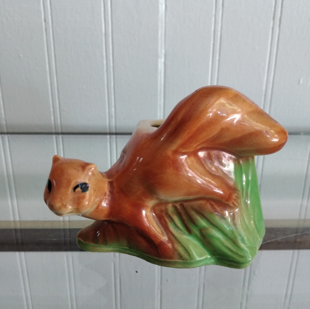 Vtg Shanee pottery squirrel planter